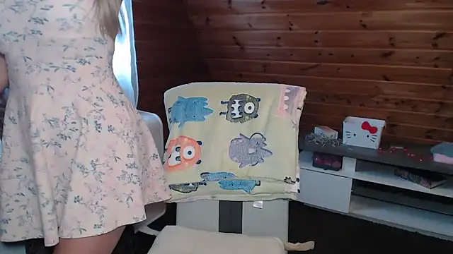 Snapshot of LaMadrina006 chatting on January 7, 2026, 11:37 am LaMadrina006 online show from January 7, 2026, 11:37 am