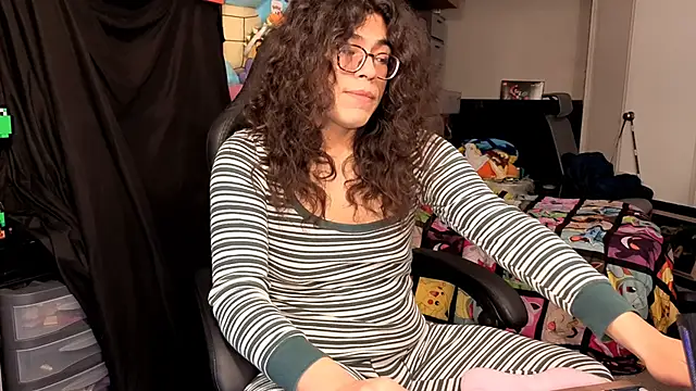 Snapshot of ShinyCherub chatting on November 21, 2025, 9:03 pm ShinyCherub online show from November 21, 2025, 9:03 pm