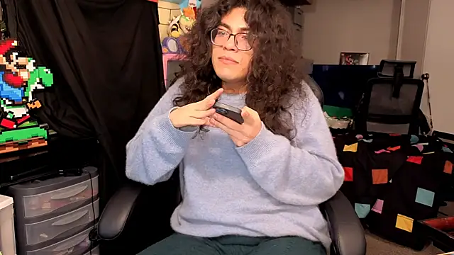 Snapshot of ShinyCherub chatting on November 16, 2025, 3:44 am ShinyCherub online show from November 16, 2025, 3:44 am