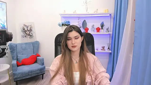 AnneTLi online show from February 7, 2026, 3:14 am