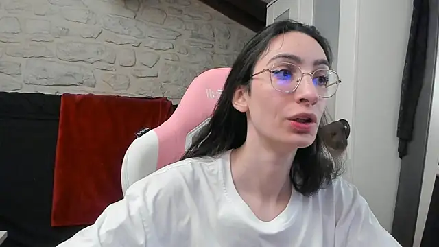 Mayala   online show from April 11, 2026, 6:44 pm