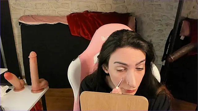 Snapshot of Mayala__ chatting on February 1, 2026, 2:15 pm Mayala online show from February 1, 2026, 2:15 pm