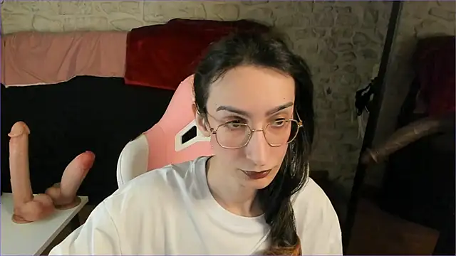 Snapshot of Mayala__ chatting on March 3, 2026, 5:31 pm Mayala online show from March 3, 2026, 5:31 pm