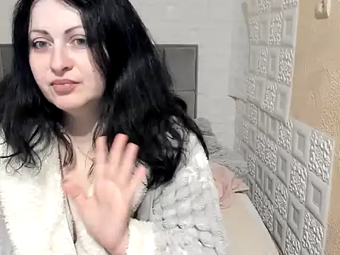 Lillian2 online show from March 3, 2025, 5:26 am