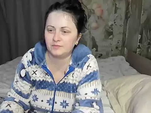 Snapshot of Lillian2 chatting on April 5, 2026, 7:20 pm Lillian2 online show from April 5, 2026, 7:20 pm