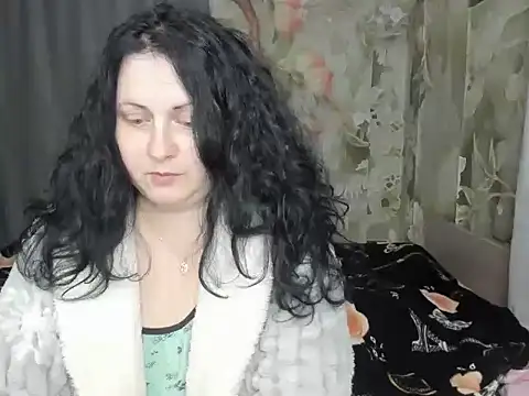 Snapshot of Lillian2 chatting on March 12, 2026, 8:13 pm Lillian2 online show from March 12, 2026, 8:13 pm