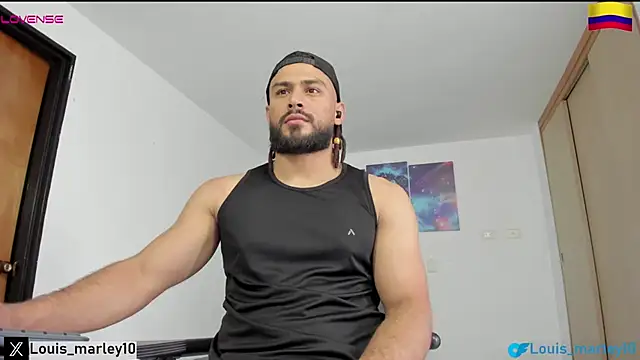 Snapshot of Louis_marley__ chatting on March 21, 2025, 10:39 pm Louis marley online show from March 21, 2025, 10:39 pm