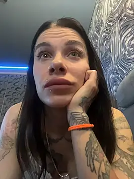 Snapshot of Queen_of_pain chatting on February 17, 2026, 6:54 am Queen of pain online show from February 17, 2026, 6:54 am