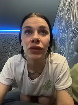 Snapshot of Queen_of_pain chatting on February 19, 2026, 7:38 am Queen of pain online show from February 19, 2026, 7:38 am