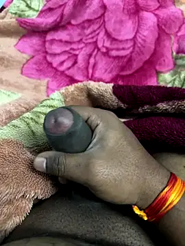 Honeydick7 online show from October 31, 2025, 6:04 pm