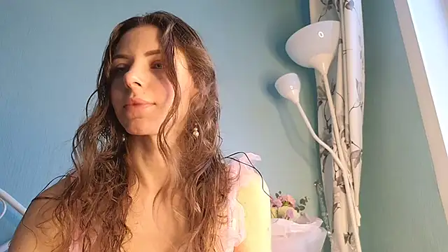 Snapshot of you_desire chatting on December 18, 2025, 7:35 am you desire online show from December 18, 2025, 7:35 am