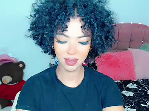 Snapshot of Tanedra_collings chatting on March 18, 2025, 3:23 am Tanedra collings online show from March 18, 2025, 3:23 am