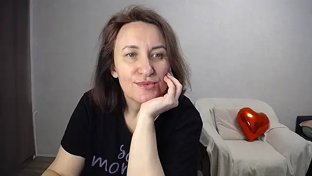 DonnaMagdalena online show from February 20, 2026, 7:10 am