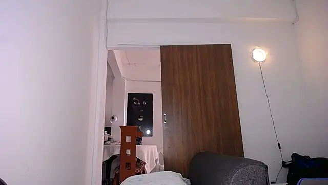 Snapshot of yselahot chatting on February 21, 2026, 8:22 pm yselahot online show from February 21, 2026, 8:22 pm