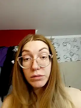 Snapshot of _Sweet_Love_ chatting on February 28, 2025, 2:20 pm  Sweet Love  online show from February 28, 2025, 2:20 pm