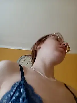 Snapshot of _Sweet_Love_ chatting on March 15, 2025, 7:53 am  Sweet Love  online show from March 15, 2025, 7:53 am