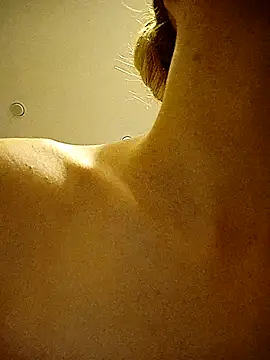 Snapshot of _Sweet_Love_ chatting on September 23, 2025, 8:10 am  Sweet Love  online show from September 23, 2025, 8:10 am
