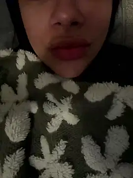 manuelala online show from December 5, 2024, 3:01 pm