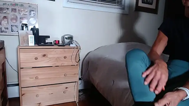 hottottrot691 online show from October 23, 2025, 2:54 am