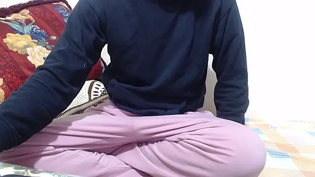 Snapshot of Alexdelarge323 chatting on February 3, 2026, 11:26 am Alexdelarge323 online show from February 3, 2026, 11:26 am