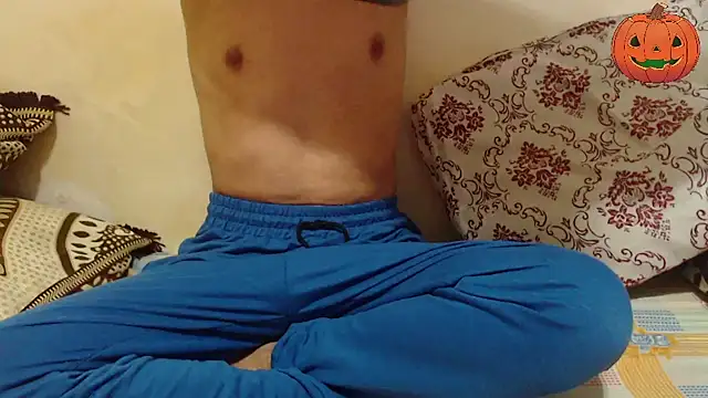 Alexdelarge323 online show from October 21, 2025, 10:58 am