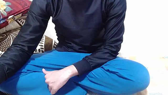 Snapshot of Alexdelarge323 chatting on February 9, 2026, 4:05 pm Alexdelarge323 online show from February 9, 2026, 4:05 pm