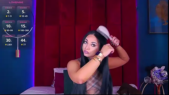 MadyLuxxx online show from March 6, 2026, 7:53 pm