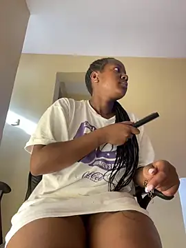 Snapshot of _EVE__ chatting on April 1, 2026, 5:20 am EVE online show from April 1, 2026, 5:20 am