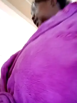 ZOQULUx online show from February 16, 2026, 4:55 am