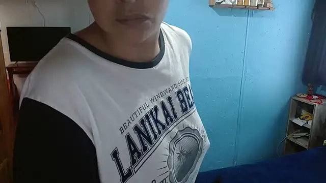 Snapshot of clarisse69 chatting on February 24, 2025, 3:31 pm clarisse69 online show from February 24, 2025, 3:31 pm