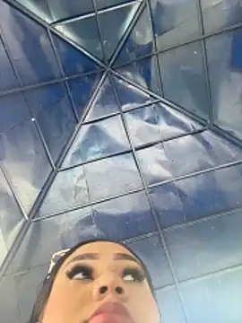 Snapshot of Luisa_Fernandaa chatting on March 1, 2026, 7:14 pm Luisa Fernandaa online show from March 1, 2026, 7:14 pm