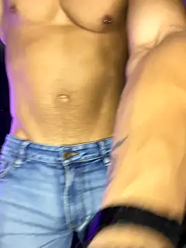 ARON TAYLER01 online show from November 14, 2025, 10:30 am