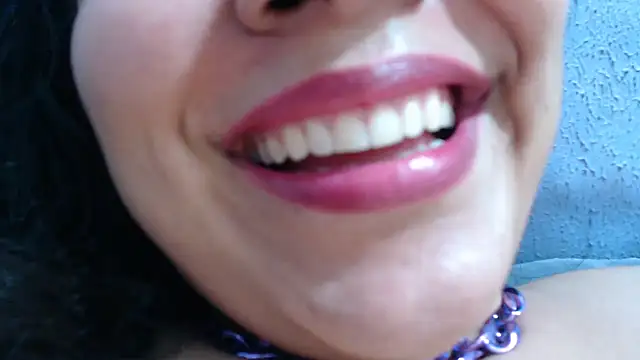 VanessaBBW1 online show from May 14, 2026, 10:18 pm