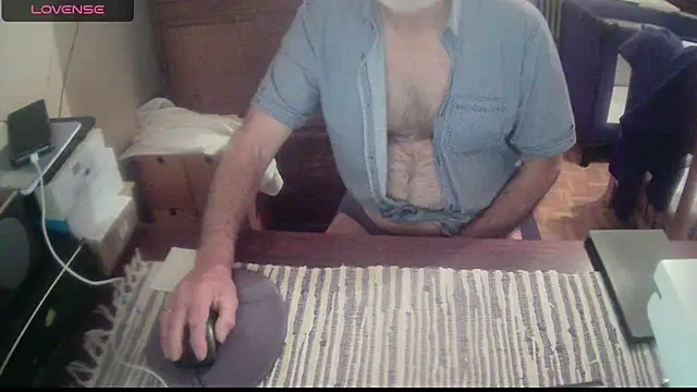 Snapshot of terrybare chatting on March 2, 2025, 6:13 pm terrybare online show from March 2, 2025, 6:13 pm