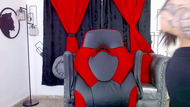 Snapshot of misslombana chatting on March 2, 2026, 3:07 am misslombana online show from March 2, 2026, 3:07 am