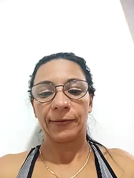 Snapshot of Michelle_mm chatting on January 13, 2026, 10:03 pm Michelle mm online show from January 13, 2026, 10:03 pm