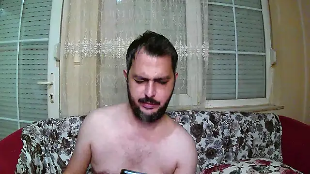 Coldskull69 online show from October 31, 2025, 6:48 pm