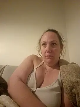 Snapshot of Wisie_Cutie chatting on March 2, 2025, 8:57 pm Wisie Cutie online show from March 2, 2025, 8:57 pm