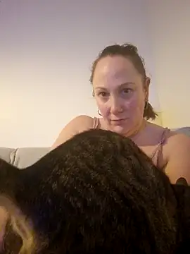 Snapshot of Wisie_Cutie chatting on January 28, 2025, 10:34 pm Wisie Cutie online show from January 28, 2025, 10:34 pm