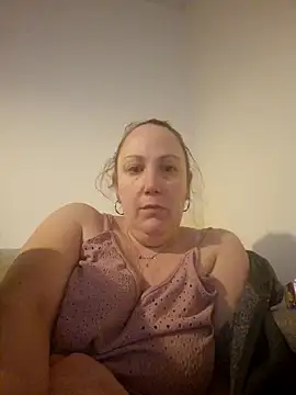 Snapshot of Wisie_Cutie chatting on February 15, 2025, 8:45 pm Wisie Cutie online show from February 15, 2025, 8:45 pm