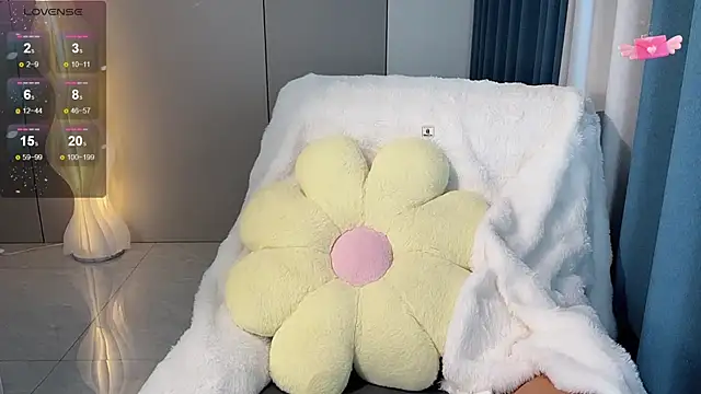 Snapshot of Mandy-- chatting on October 30, 2025, 3:38 am Mandy-- online show from October 30, 2025, 3:38 am