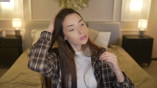 Snapshot of Kate054 chatting on December 3, 2025, 11:20 am Kate054 online show from December 3, 2025, 11:20 am