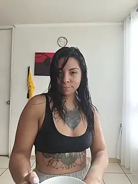 Snapshot of Diosagata chatting on June 4, 2026, 2:11 pm Diosagata online show from June 4, 2026, 2:11 pm