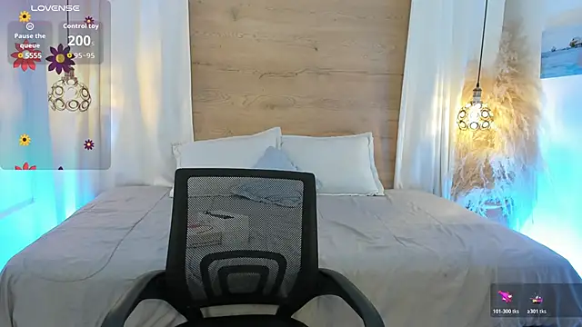 Snapshot of Sooffii_1 chatting on November 15, 2025, 7:07 pm Sooffii 1 online show from November 15, 2025, 7:07 pm