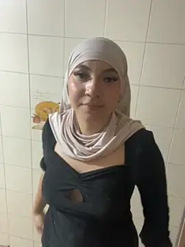 Snapshot of Sooffii_1 chatting on February 27, 2025, 7:15 pm Sooffii 1 online show from February 27, 2025, 7:15 pm