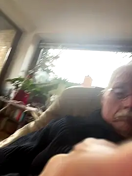 Steffibi1954 online show from November 12, 2025, 1:15 pm