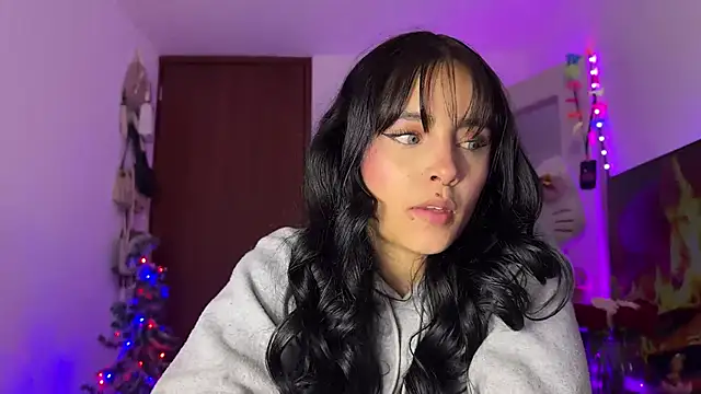 Snapshot of salome_polaniiee chatting on November 30, 2025, 6:14 am salome polaniiee online show from November 30, 2025, 6:14 am