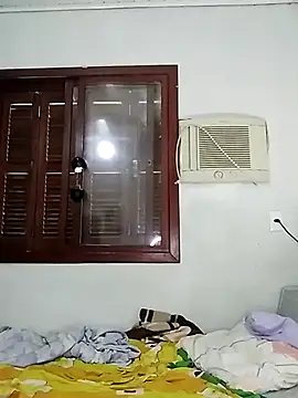 Snapshot of CrisSexShy chatting on December 2, 2025, 3:36 pm CrisSexShy online show from December 2, 2025, 3:36 pm