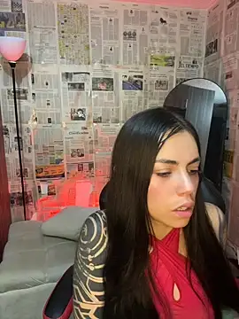 i am nina  online show from April 11, 2026, 3:25 am