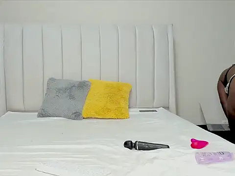 Snapshot of _heavenlysent chatting on November 22, 2025, 4:00 am heavenlysent online show from November 22, 2025, 4:00 am